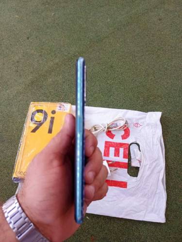 realme 9i 