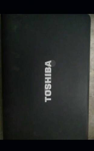Toshiba Leptop Super HDD Display and use Office Working