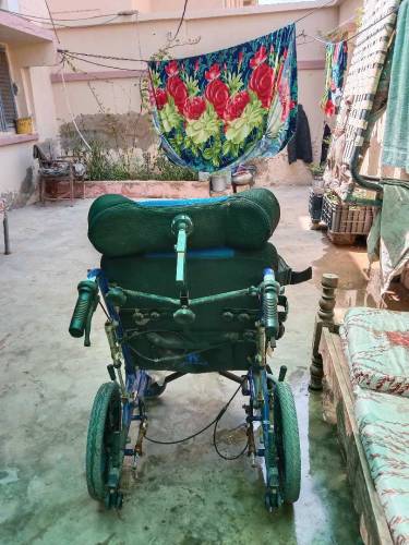 CP Wheel Chair for ADULTS 