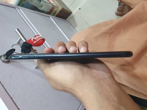 i phone 7 plus for sale