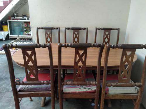table with 6 chair 🪑 