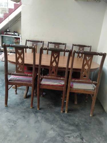 table with 6 chair 🪑 