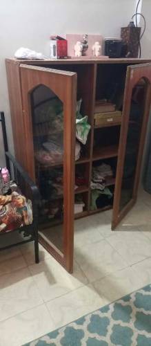 wardrobe for sell urgently