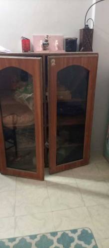 wardrobe for sell urgently