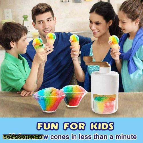 Manual Mini Ice 🍨 Crusher.