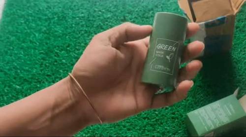 Green mask stick 