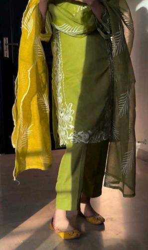 women's clothes and Shoes available for different design 