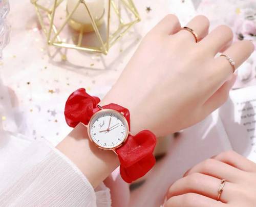 Korean watches Crunchy Watch and Bracelet watches for girls Ins Girls 
