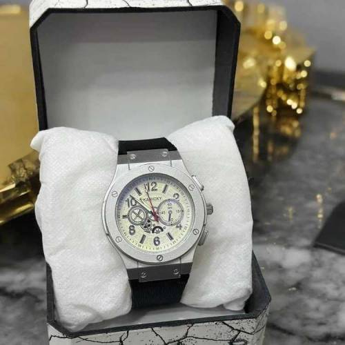 men's casual analogue watch 