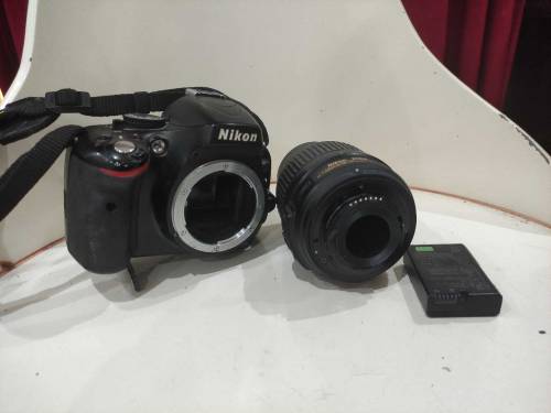 Nikon D5100