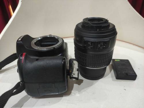 Nikon D5100