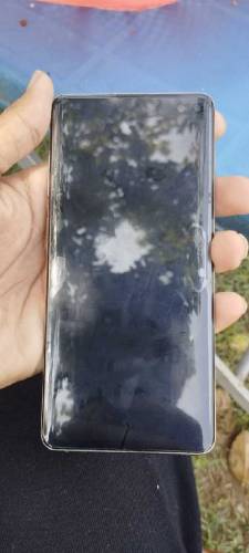 Samsung Galaxy S10 plus with small dot 
