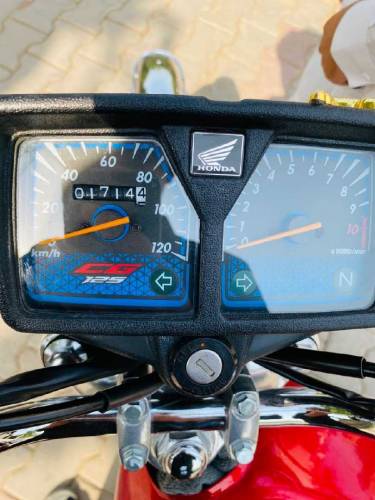 Honda 125 Model 2024 ALL OK CONDITION 10/10 phone number 03236008537