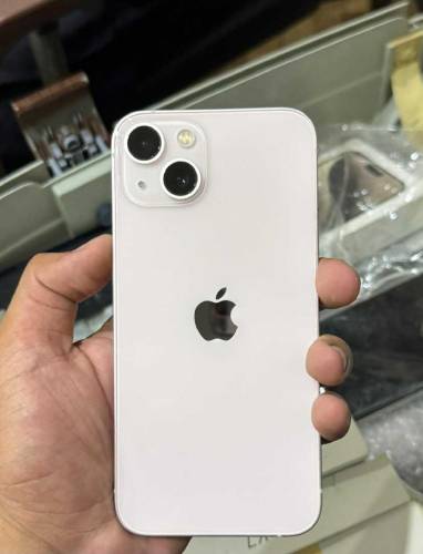 iPhone 13