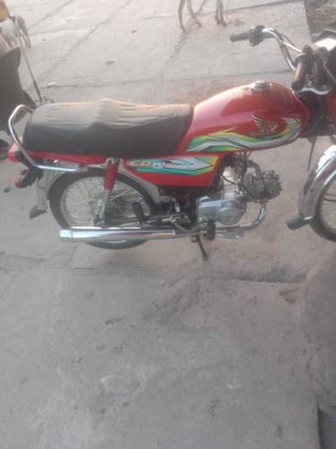 Honda 70 2023 model bilkul new condition with zero fault.