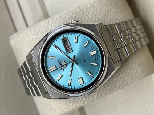 Seiko 5 Automatic NOS Vintage Men's Wrist Watch