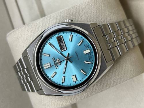 Seiko 5 Automatic NOS Vintage Men's Wrist Watch