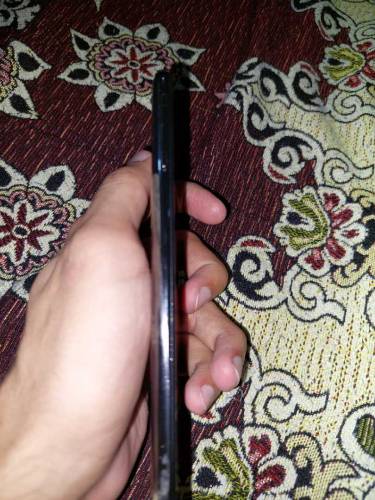 Samsung A31,storage 128, Ram 4,