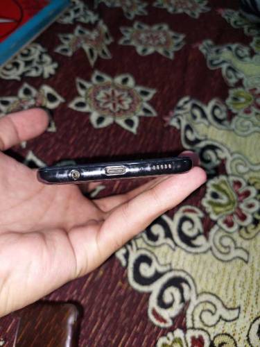 Samsung A31,storage 128, Ram 4,