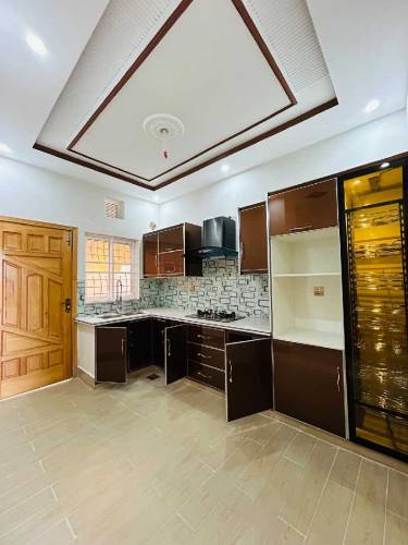5Marla Brand new house For Sale at executive block Park view city Lhr