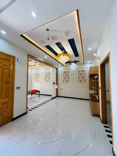 5Marla Brand new house For Sale at executive block Park view city Lhr