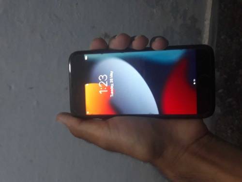 iPhone 7 non pta 128bg  9/10 condition 