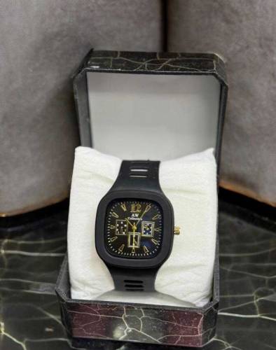 men's square dail watch 