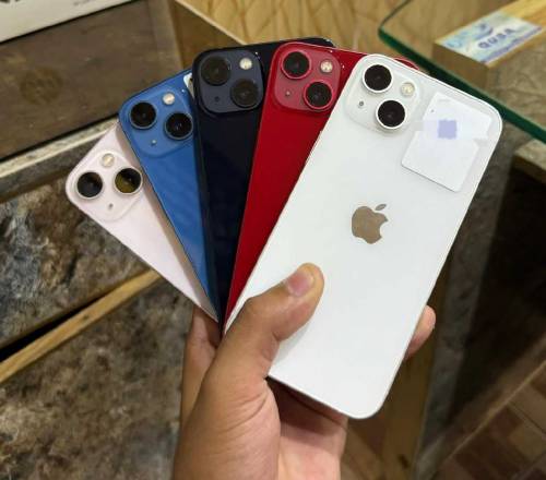iPhone 13
