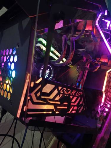 gaming pc ryzen 3700x with msi x570
