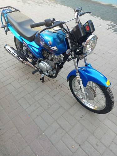 Yamaha ybz 125 in blue color 