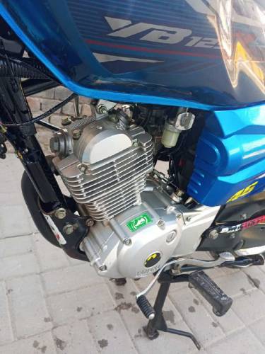 Yamaha ybz 125 in blue color 