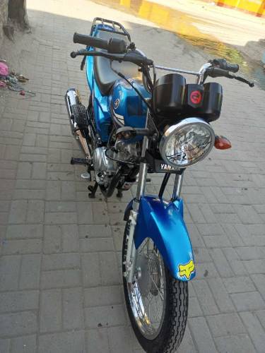 Yamaha ybz 125 in blue color 