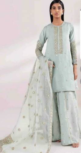 zari bridal suit