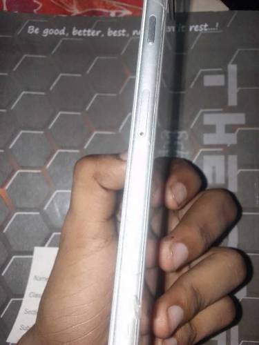 iphone 8 plus factory unlock all ok urgent sale 30000