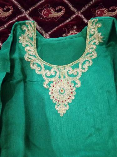 Mehndi bridal dress is lehnga 