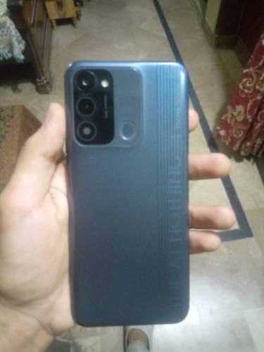 Techno spark 8c
