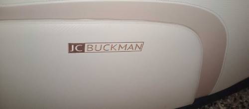 masaage chair JC Buck man