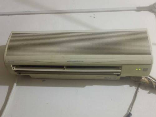 Mitsubishi AC 1 ton