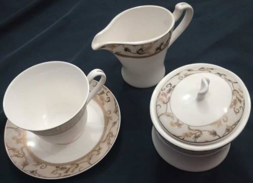 Royal Golden dinner set 72 PCs 