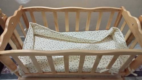 Baby Wooden Cot With 2 Drawers & Mosquito Net