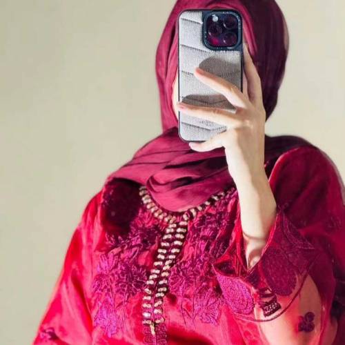 woman stitched 3Pc dress