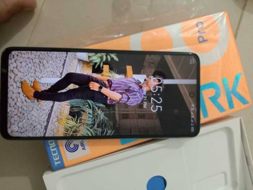 Tecno spark 8 pro