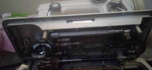 imported janome sewing machine with all attachments 