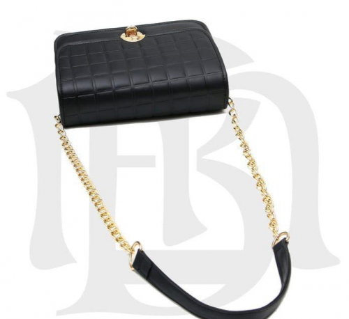 woman pu leather grainy Cross body bag