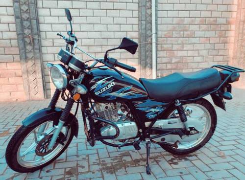 GS 150 SE Suzuki