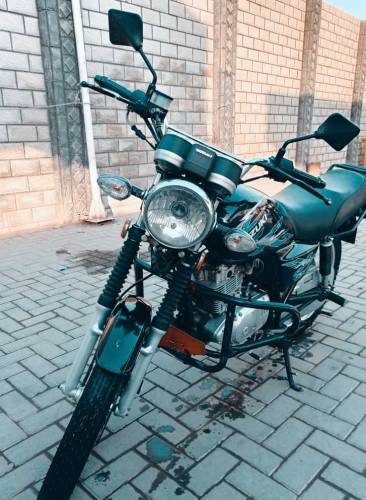 GS 150 SE Suzuki