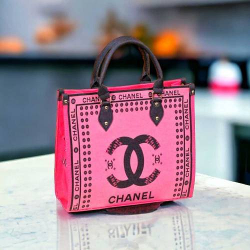 Ladies Chanel Hand Bag
