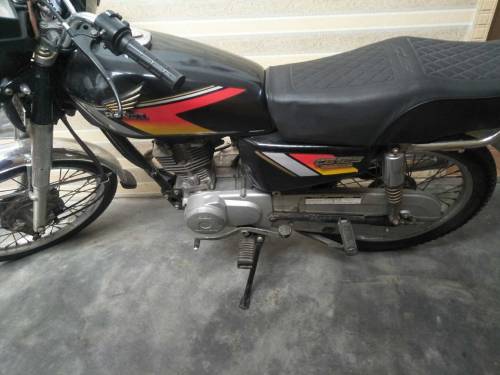 want to sale Honda cg 125 2005
