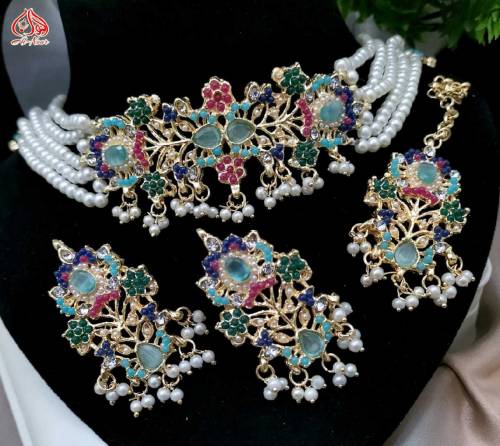 Nawratan Fine Quality Choker Set