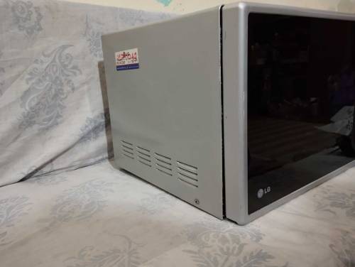 LG microwave oven 32 liter
